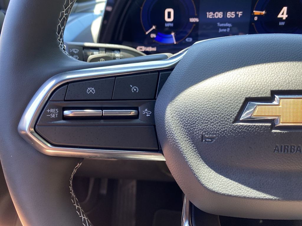 Thumbnail: 2026 Chevrolet Equinox - 24
