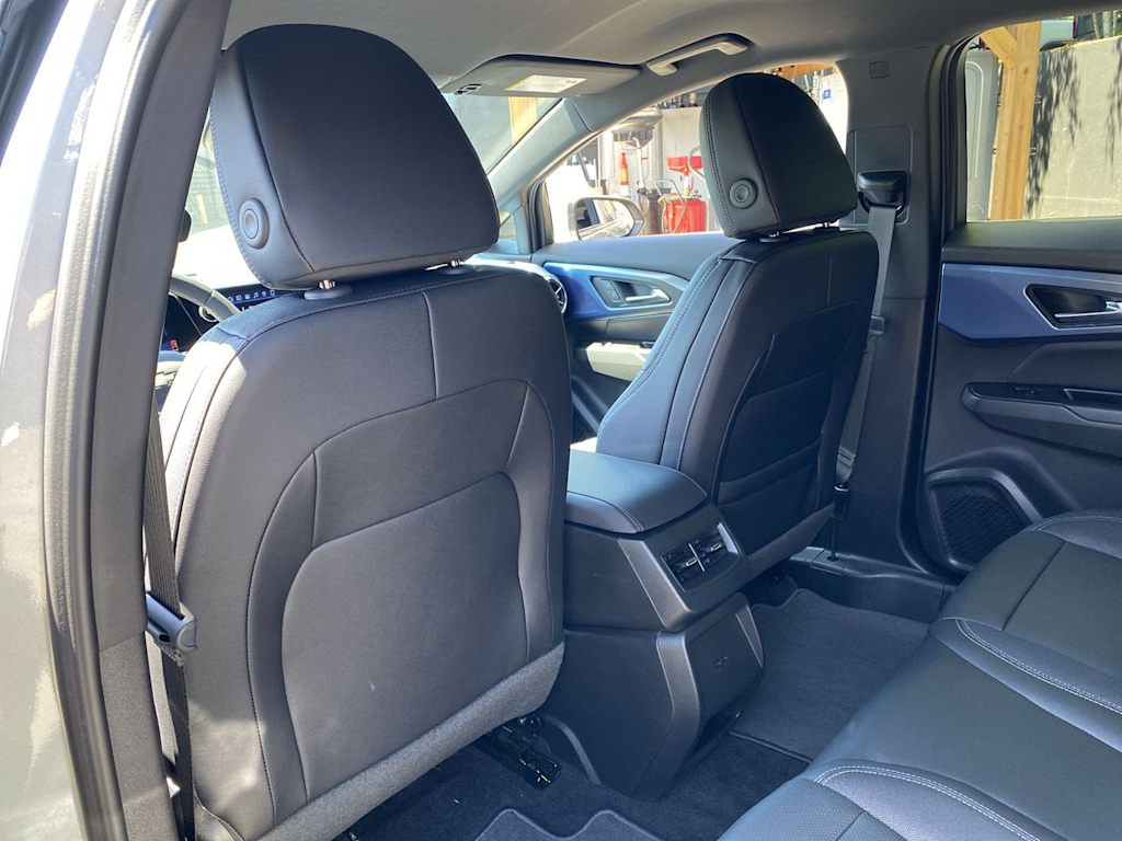 Thumbnail: 2026 Chevrolet Equinox - 10