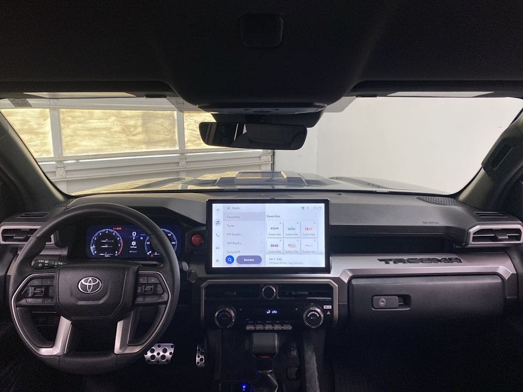 Thumbnail: 2024 Toyota Tacoma - 10