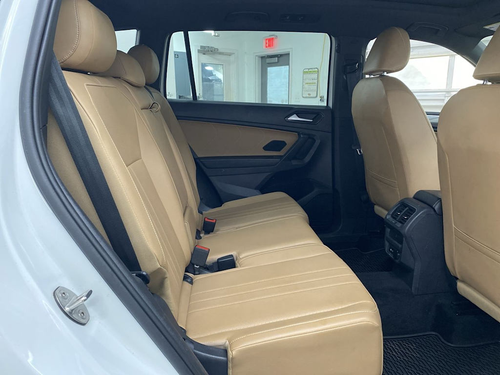 Thumbnail: 2022 Volkswagen Tiguan - 27