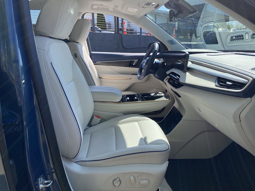 Thumbnail: 2025 Buick Enclave - 22