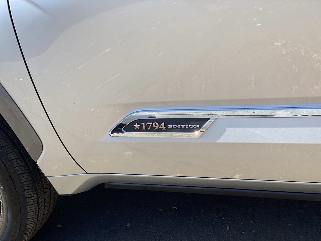 Thumbnail: 2025 Toyota Tundra - 7