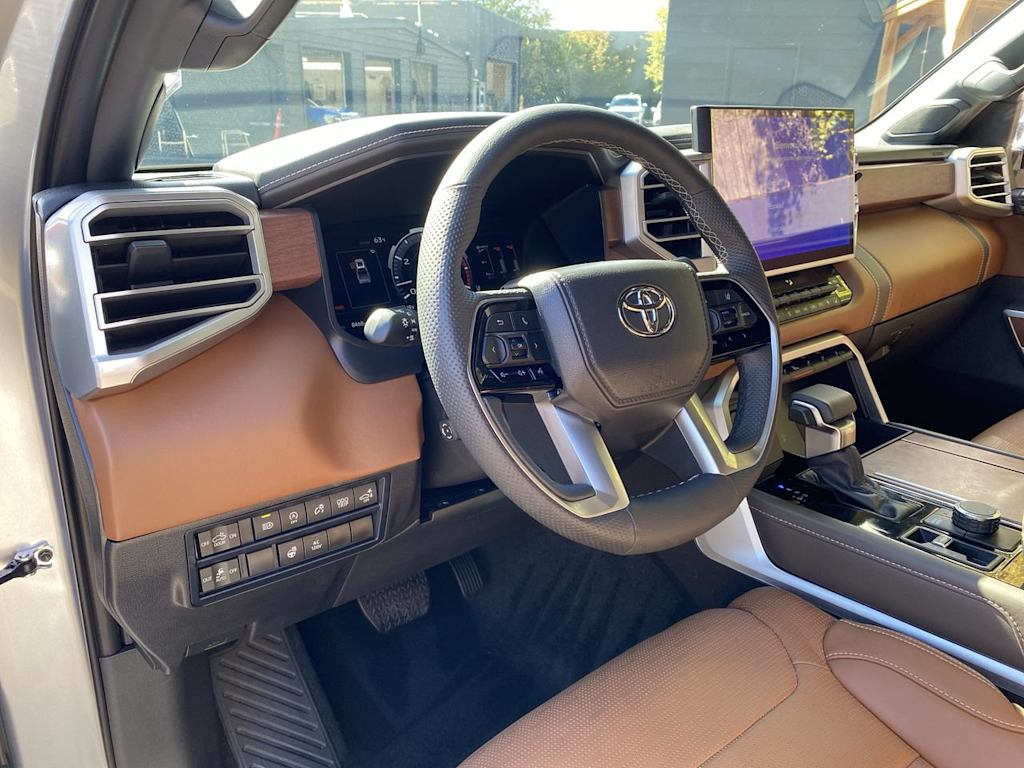 Thumbnail: 2025 Toyota Tundra - 2