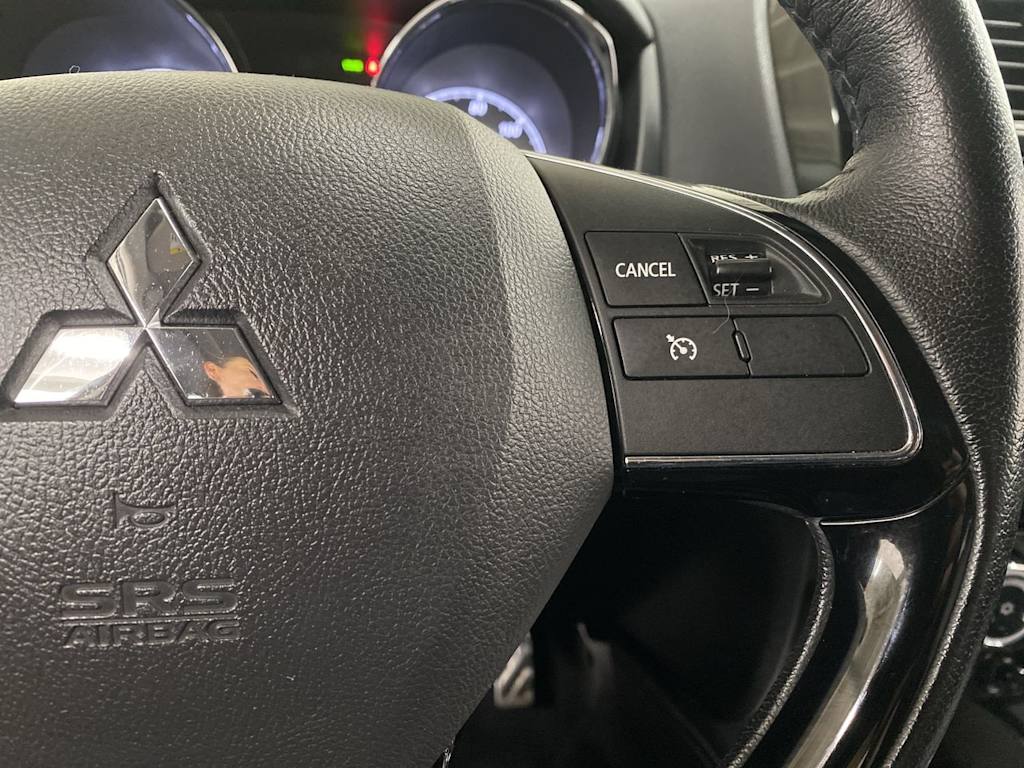 Thumbnail: 2018 Mitsubishi Outlander Sport - 29