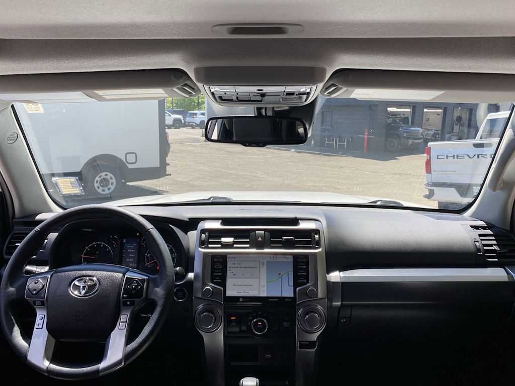 Thumbnail: 2022 Toyota 4Runner - 10