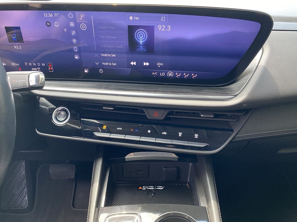 Thumbnail: 2024 Buick Envision - 13