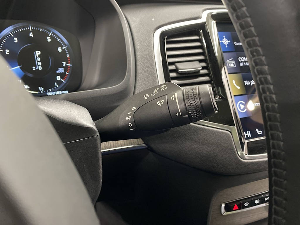 Thumbnail: 2022 Volvo XC90 - 29