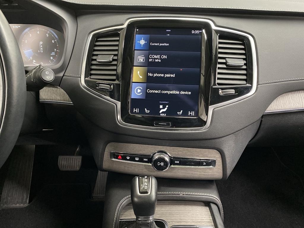 Thumbnail: 2022 Volvo XC90 - 14