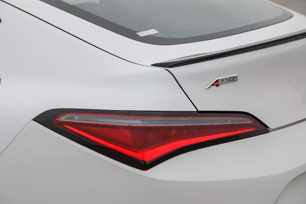 Thumbnail: 2024 Acura Integra - 20