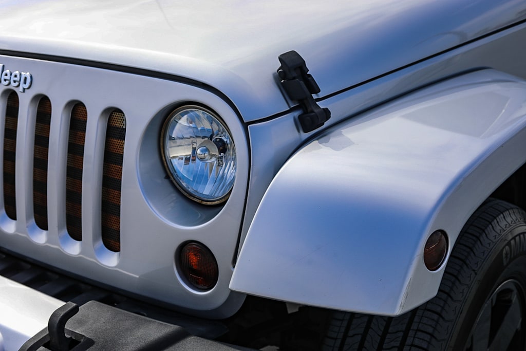 Thumbnail: 2012 Jeep Wrangler - 20