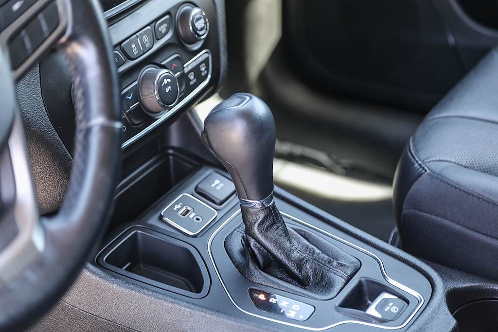 Thumbnail: 2021 Jeep Cherokee - 13