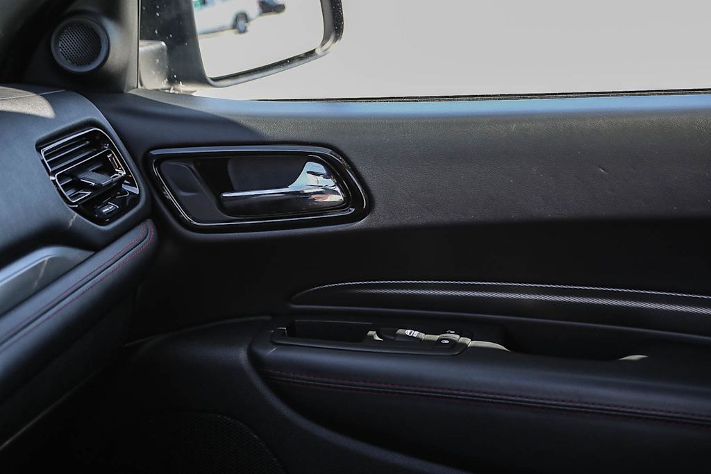 Thumbnail: 2023 Dodge Durango - 24