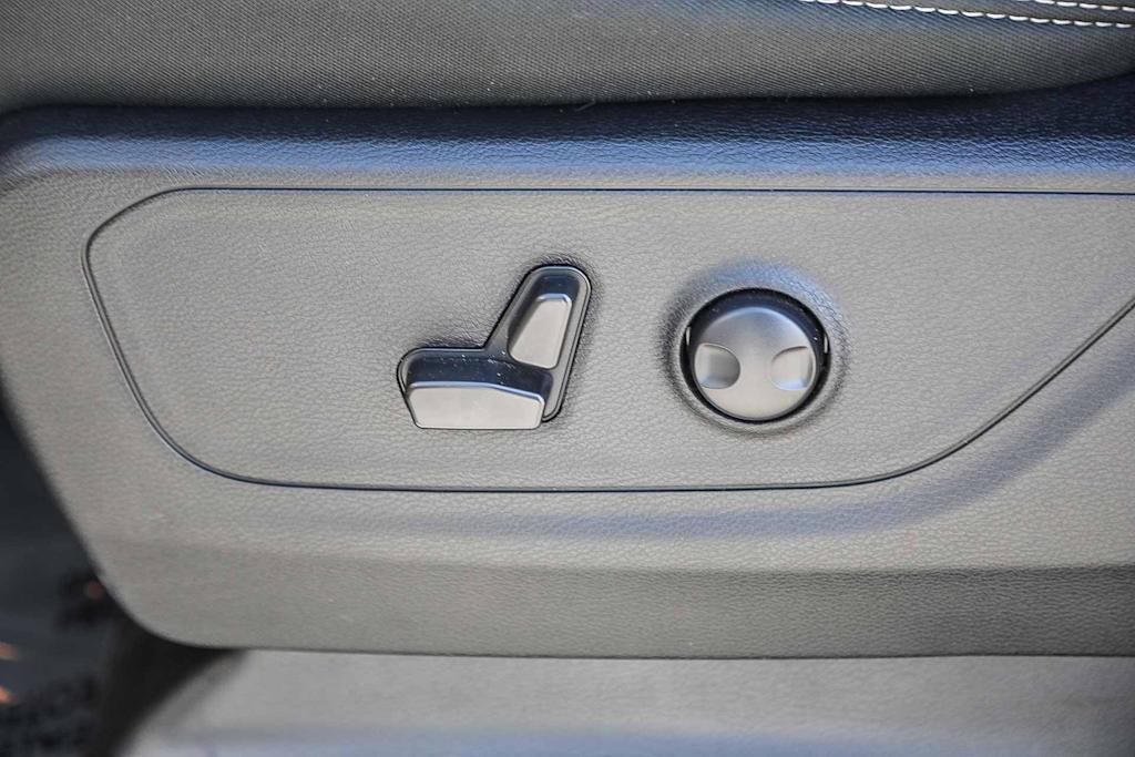 Thumbnail: 2022 RAM 1500 - 22