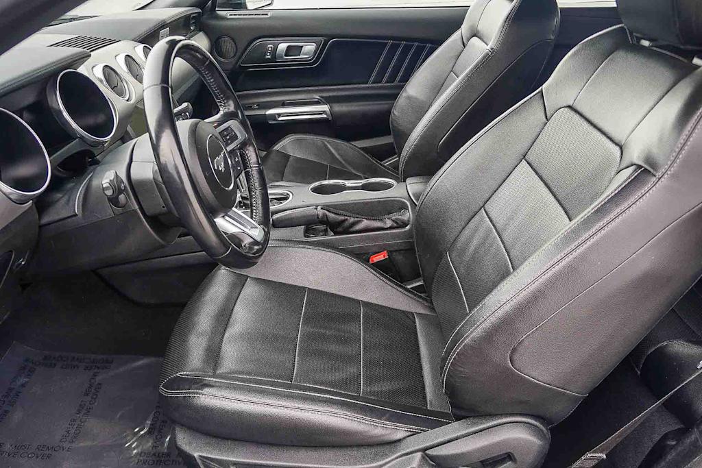 Thumbnail: 2022 Ford Mustang - 11