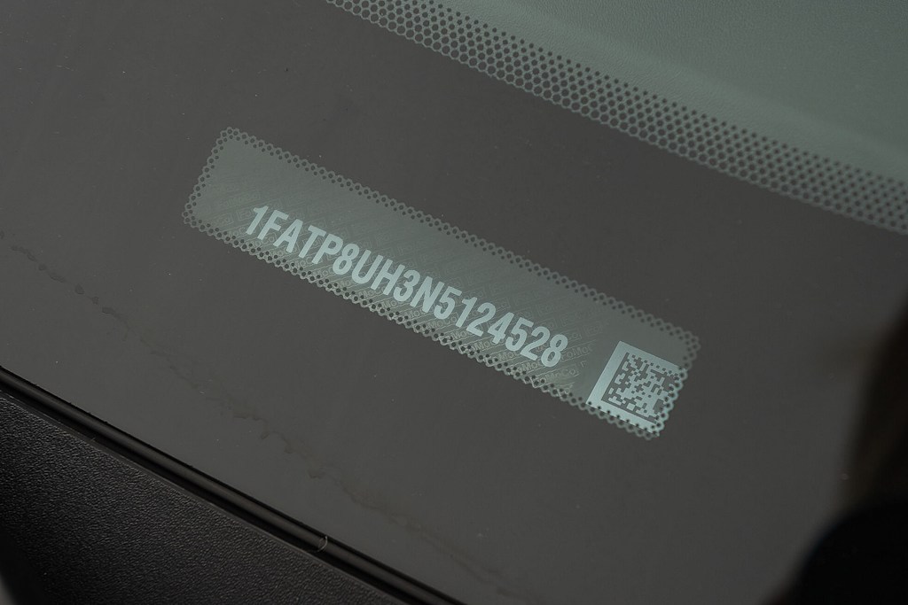 Thumbnail: 2022 Ford Mustang - 31