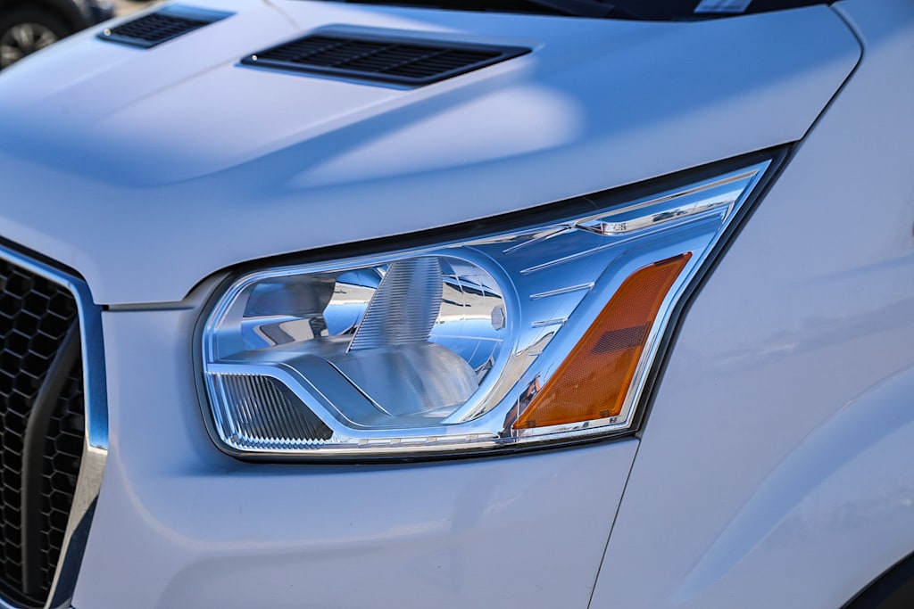 Thumbnail: 2022 Ford Transit Series - 18