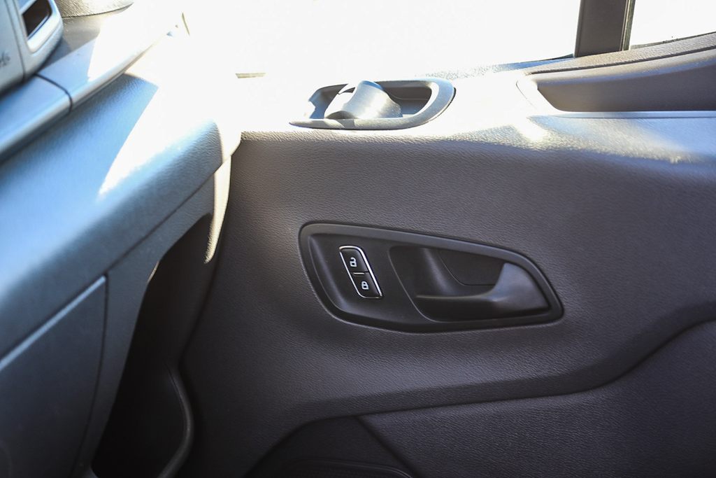 Thumbnail: 2022 Ford Transit Series - 22