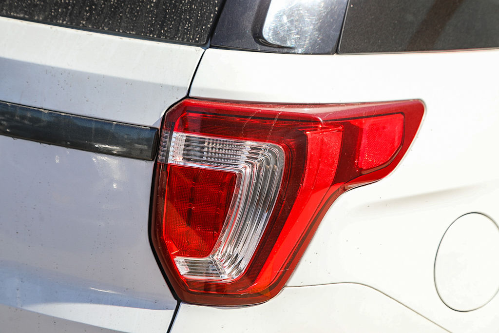 Thumbnail: 2018 Ford Explorer - 18
