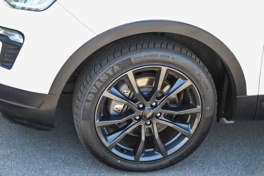 Thumbnail: 2018 Ford Explorer - 6