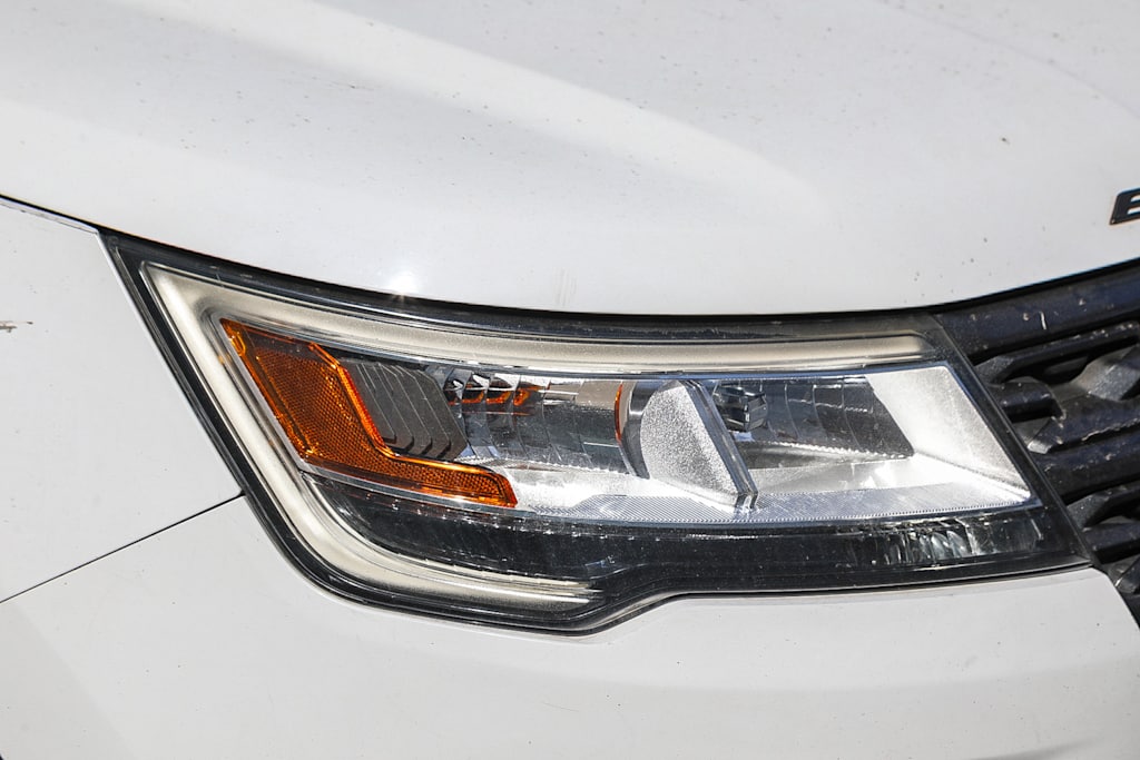 Thumbnail: 2018 Ford Explorer - 21