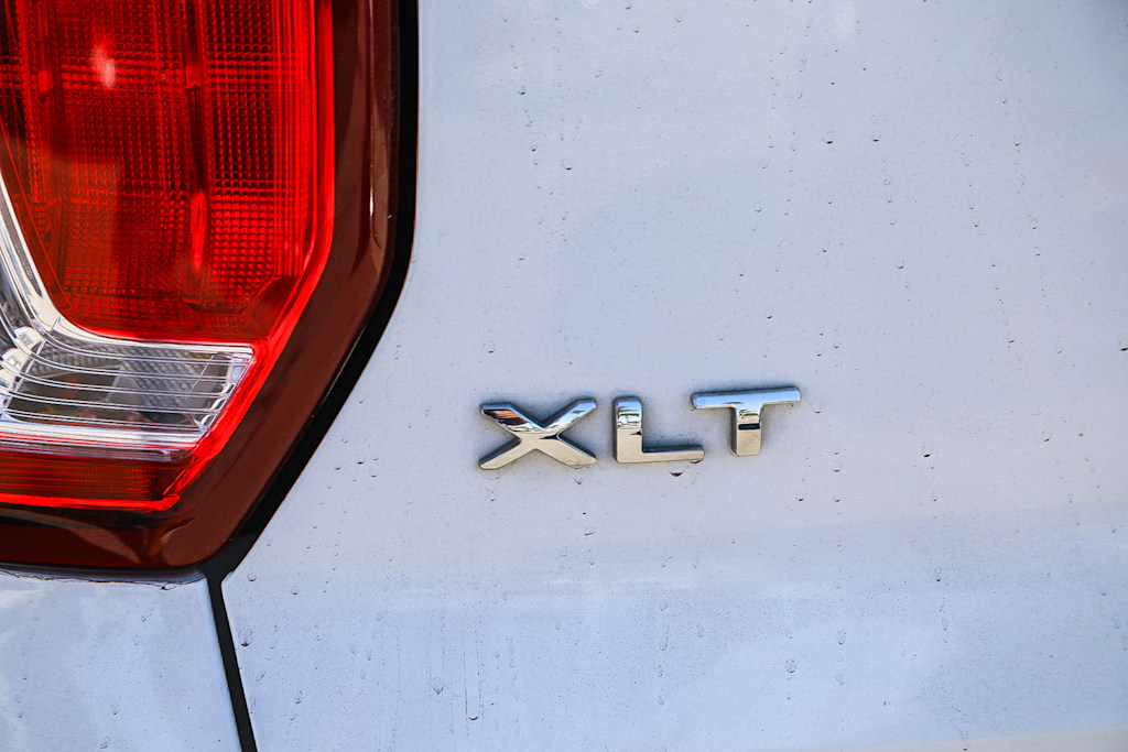 Thumbnail: 2018 Ford Explorer - 5