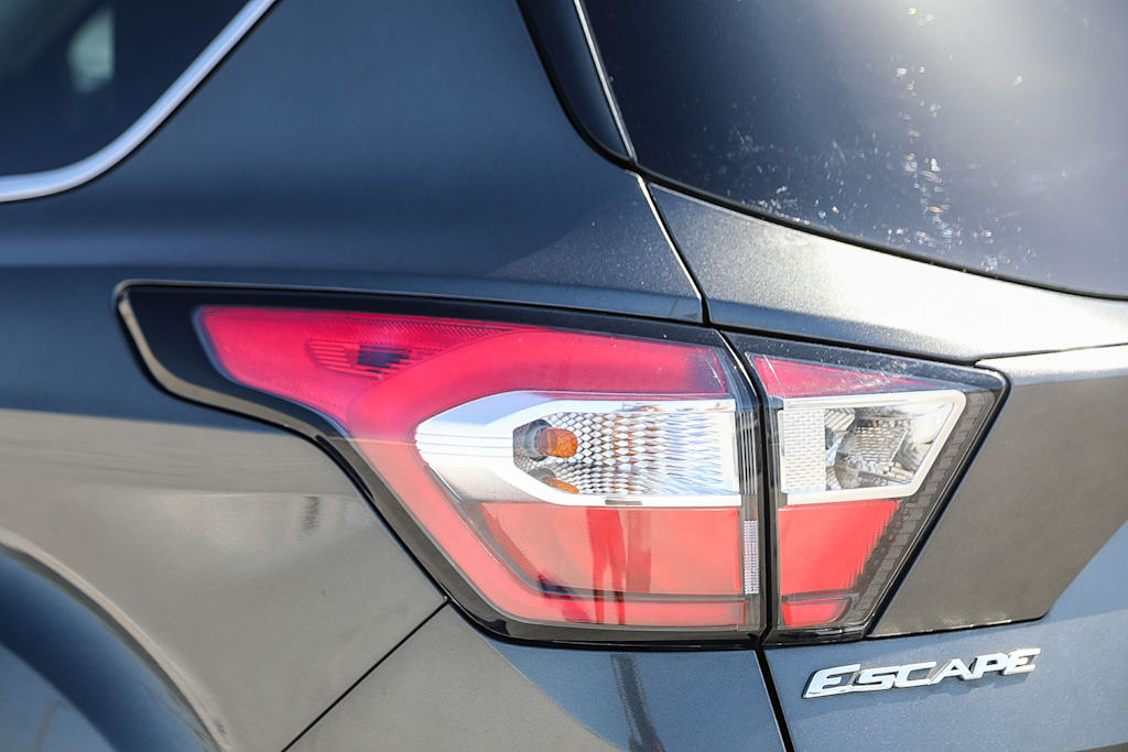 Thumbnail: 2018 Ford Escape - 20