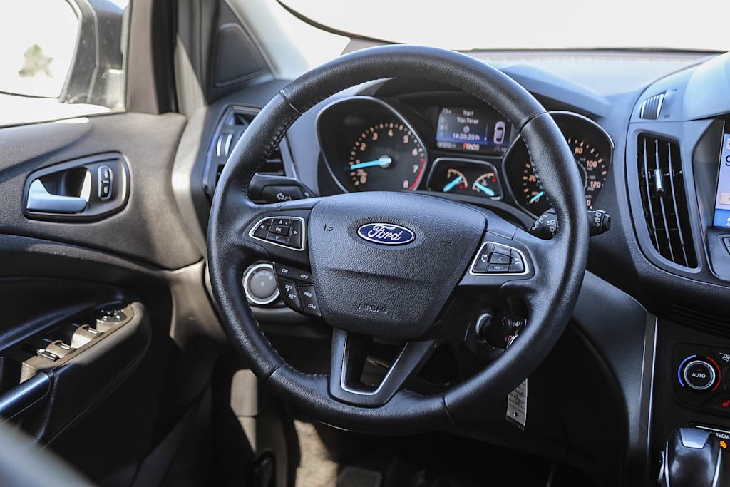 Thumbnail: 2018 Ford Escape - 11