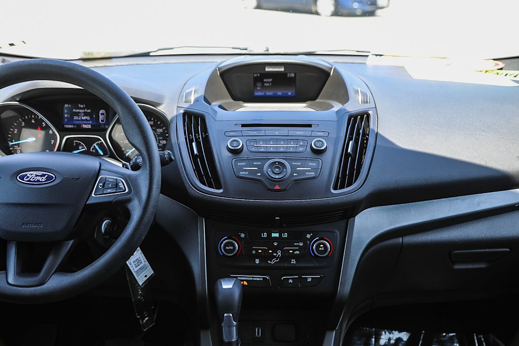 Thumbnail: 2017 Ford Escape - 11