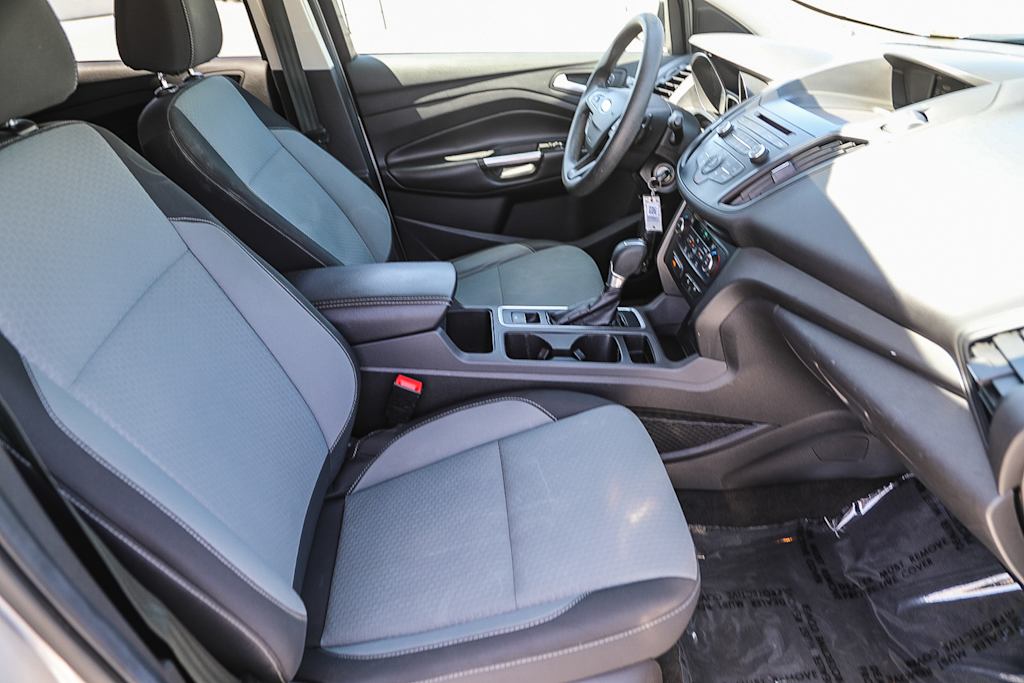 Thumbnail: 2017 Ford Escape - 8