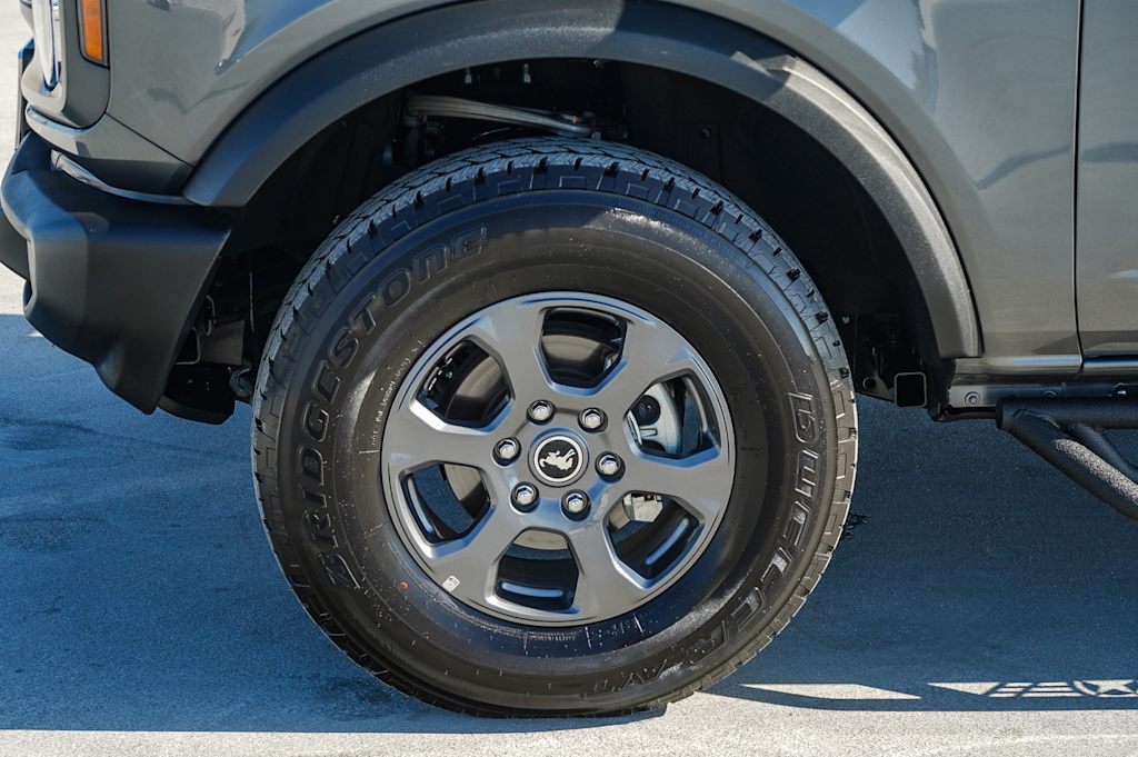 Thumbnail: 2024 Ford Bronco - 7