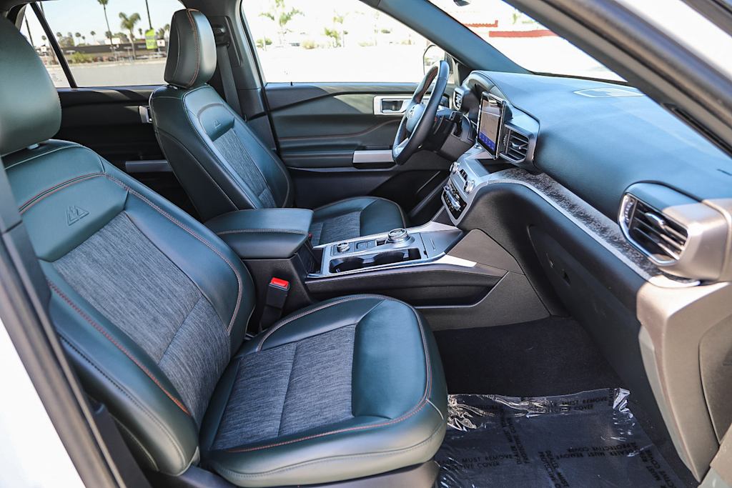 Thumbnail: 2024 Ford Explorer - 9