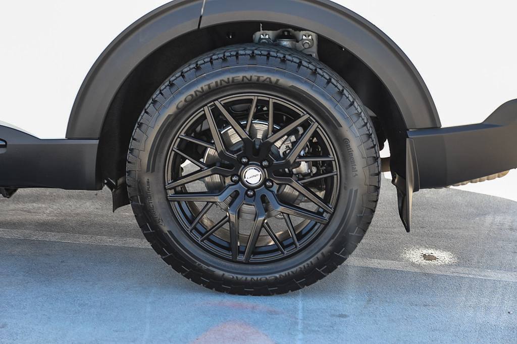 Thumbnail: 2024 Ford Explorer - 20