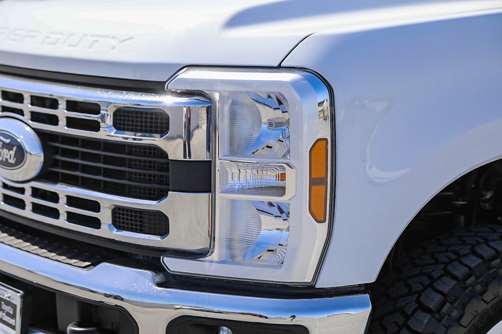 Thumbnail: 2024 Ford F-250 - 16
