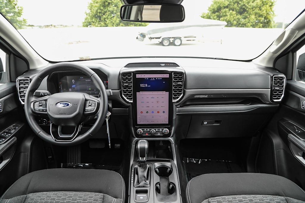 2024 Ford Ranger XLT 2
