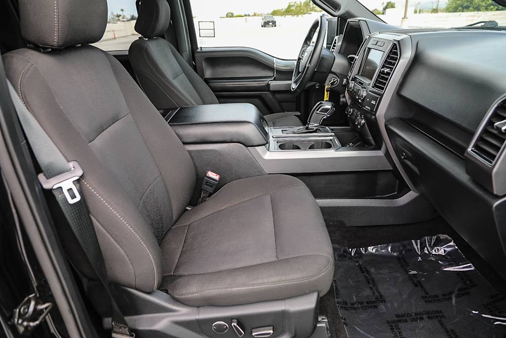Thumbnail: 2018 Ford F-150 - 9