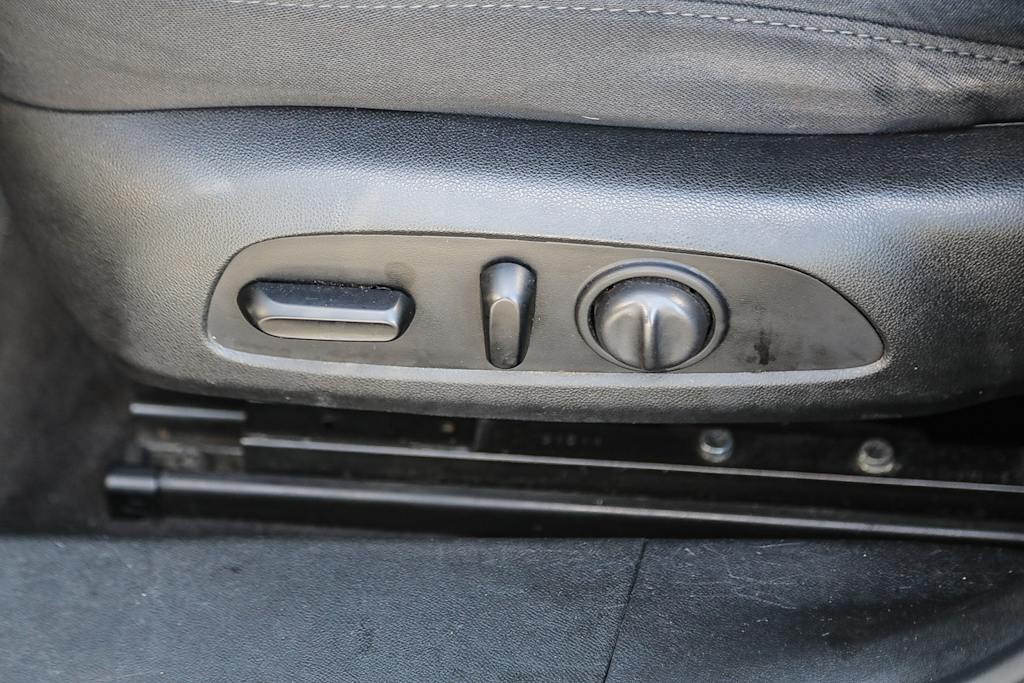 Thumbnail: 2021 Chevrolet Malibu - 23