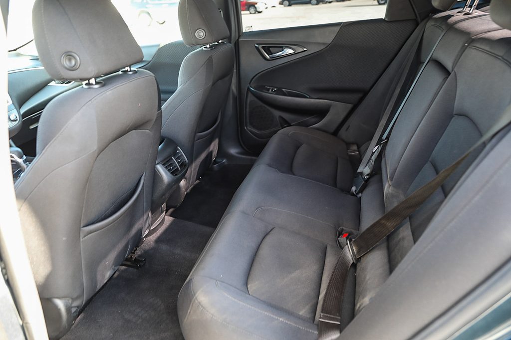 Thumbnail: 2021 Chevrolet Malibu - 11