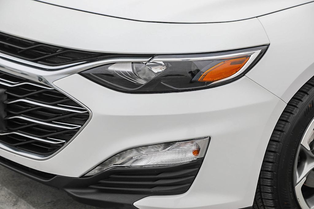 Thumbnail: 2024 Chevrolet Malibu - 19