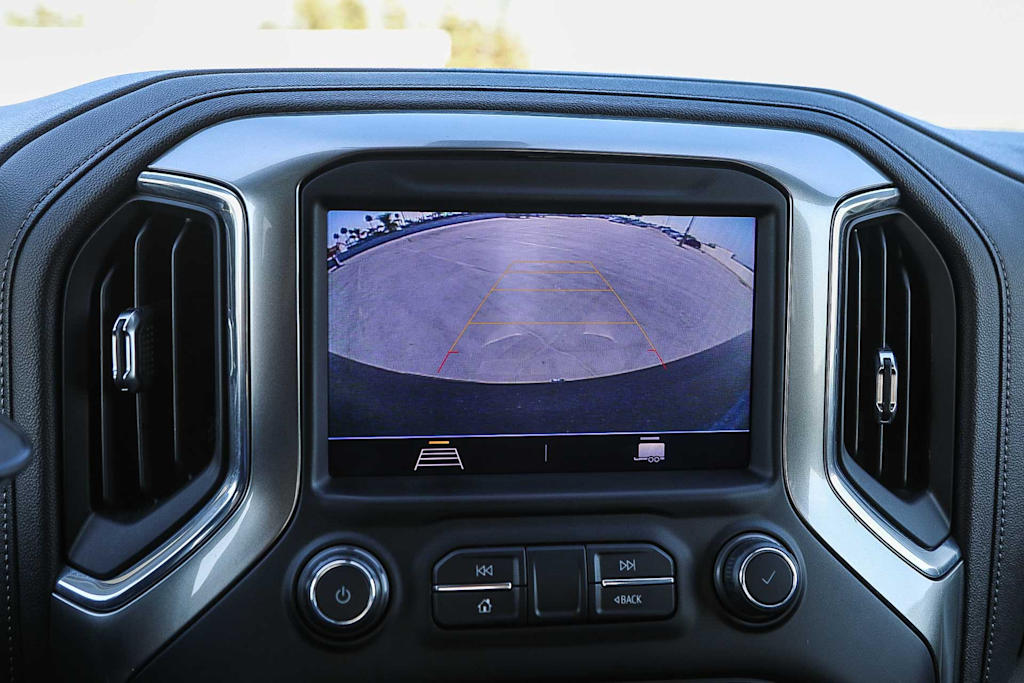 Thumbnail: 2021 Chevrolet Silverado 1500 - 24