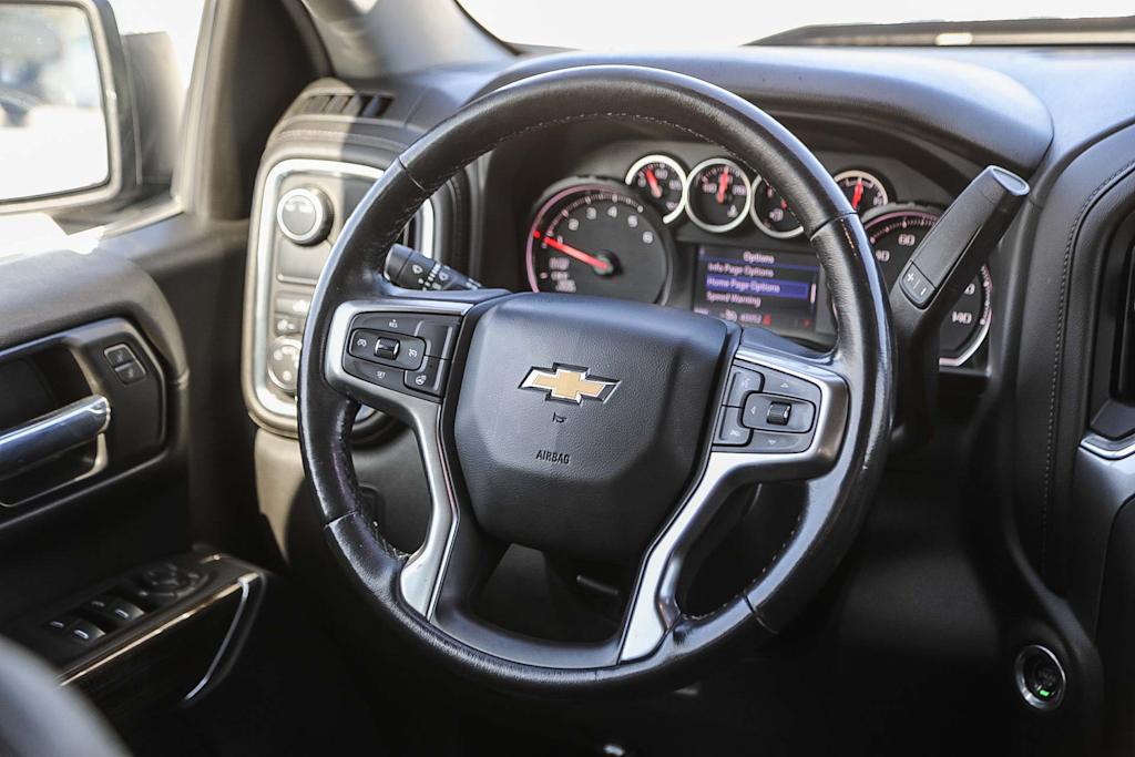 Thumbnail: 2021 Chevrolet Silverado 1500 - 13