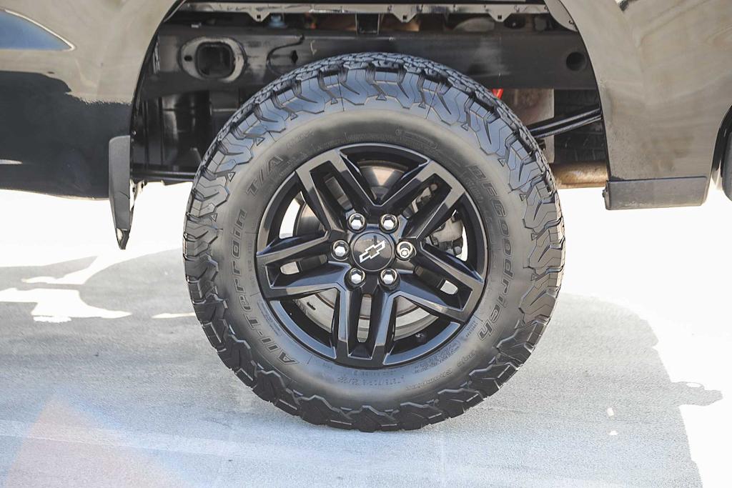 Thumbnail: 2020 Chevrolet Silverado 1500 - 20