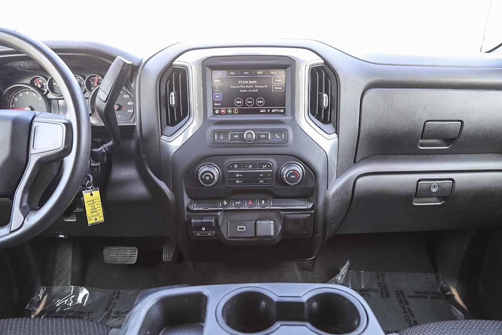 Thumbnail: 2020 Chevrolet Silverado 1500 - 13