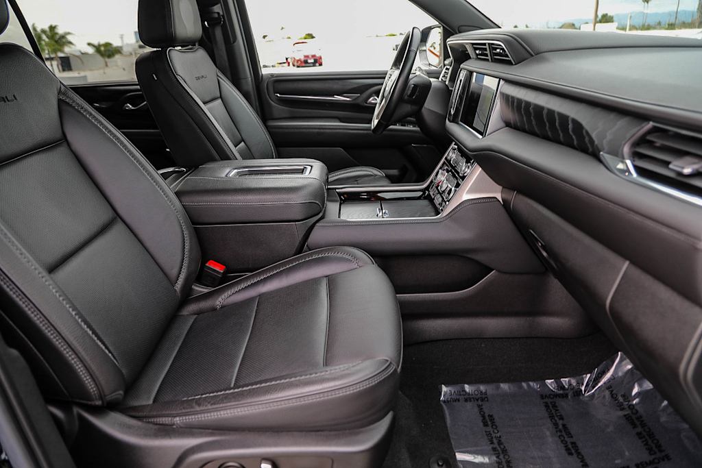 Thumbnail: 2022 GMC Yukon XL - 10