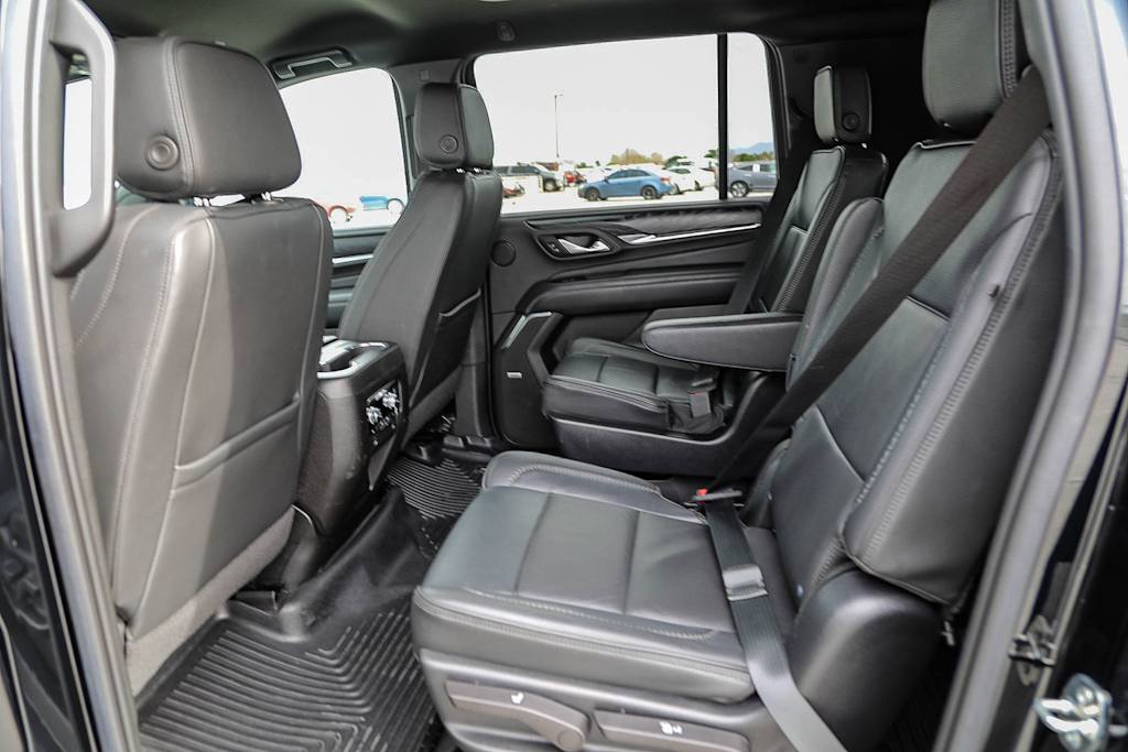 Thumbnail: 2022 GMC Yukon XL - 12