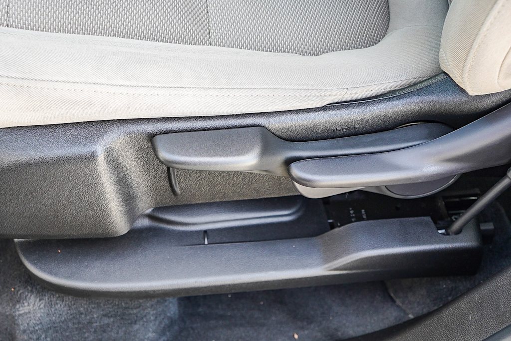 Thumbnail: 2022 Chevrolet Traverse - 27