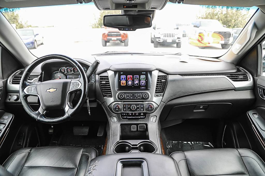 Thumbnail: 2019 Chevrolet Suburban - 2