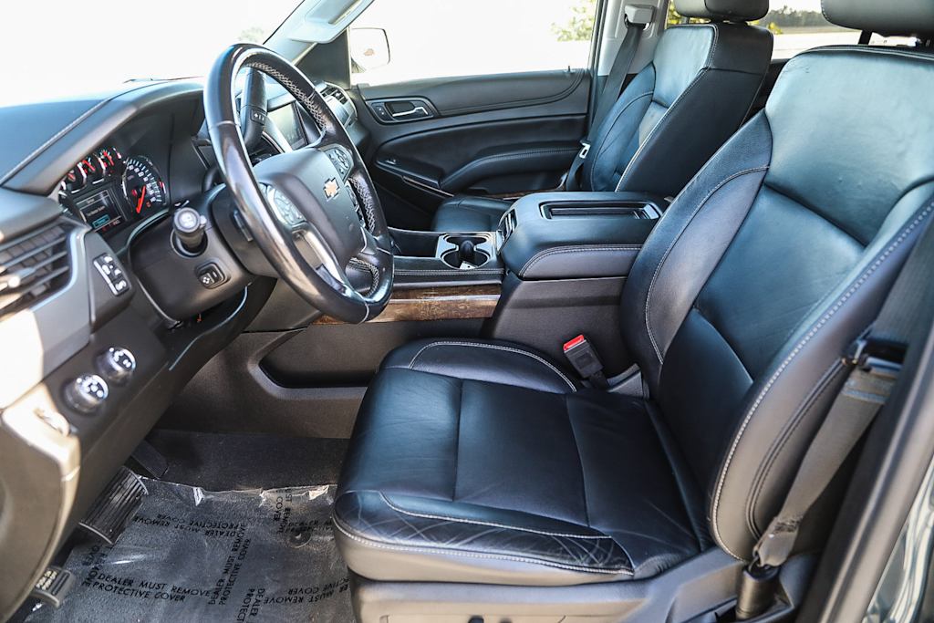 Thumbnail: 2019 Chevrolet Suburban - 10