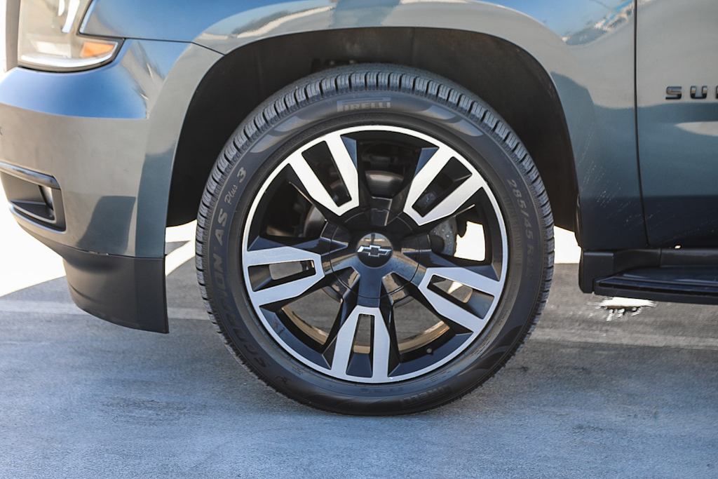 Thumbnail: 2019 Chevrolet Suburban - 6