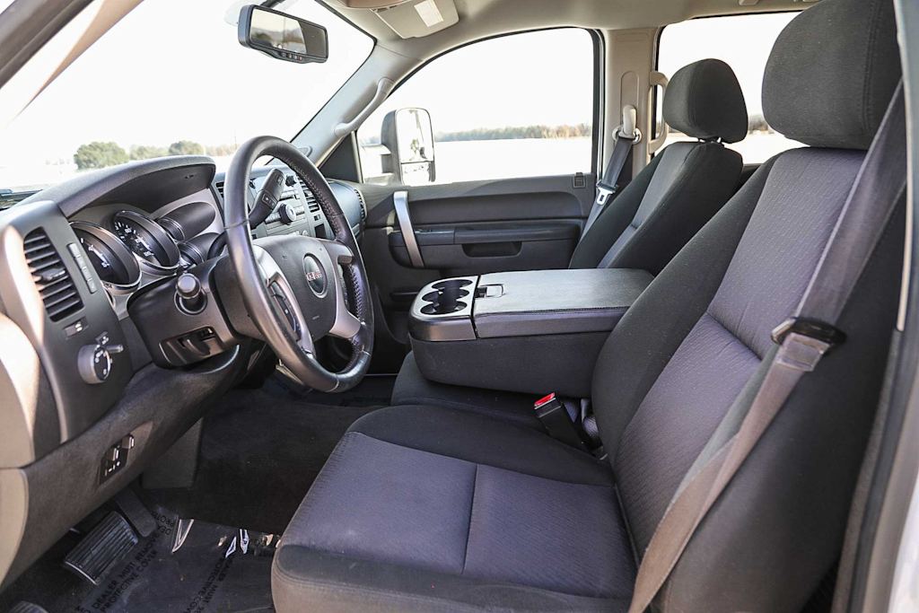 Thumbnail: 2014 GMC Sierra 2500 - 9