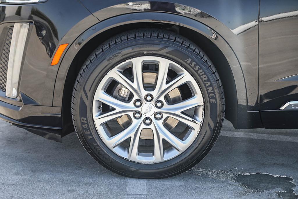 Thumbnail: 2020 Cadillac XT6 - 6